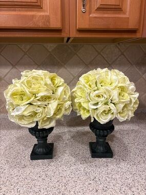 Lot Of 2 Pedestal Floral Arrangement